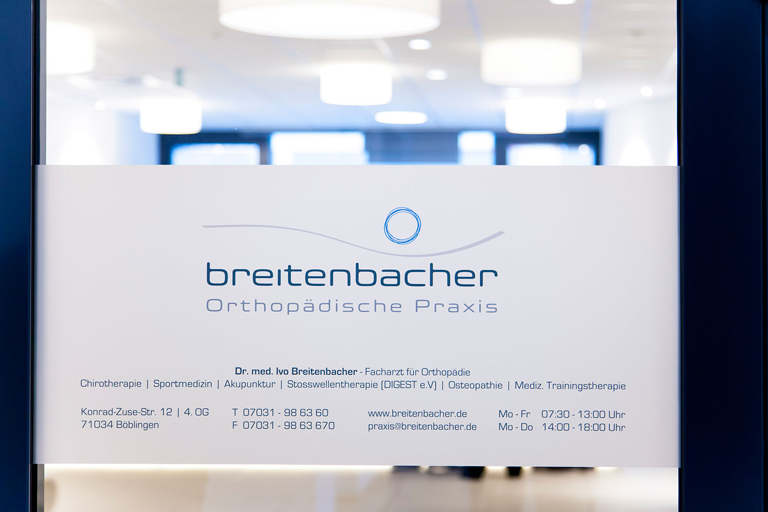 OUTIN | Guelie & Riehl | Innenarchitekt, Referenz Bilder: Orthopädische Praxis Dr. Breitenbacher in Böblingen